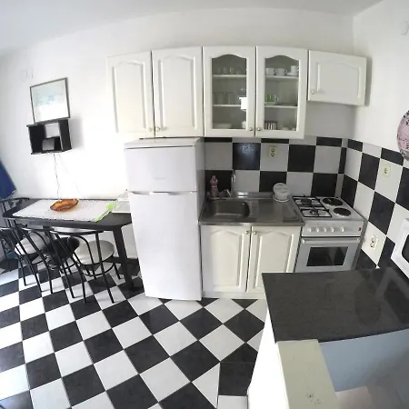 بيت ضيافة And By The Sea Bibinje, Zadar - 6199 بيبينيا