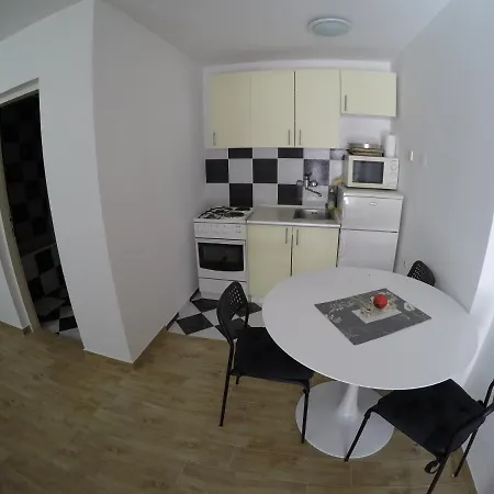 And By The Sea Bibinje, Zadar - 6199 2*